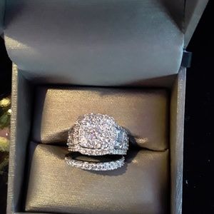 Zales 5ct 14kwg cluster diamond engagement ring wi